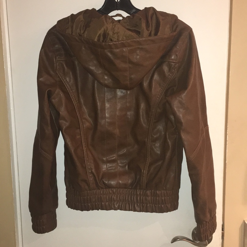 Leather jacket - Picture 2 of 2